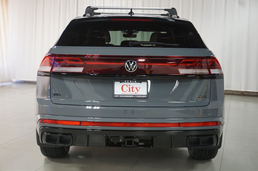 2026 Volkswagen Atlas Cross Sport SEL R-Line photo 6