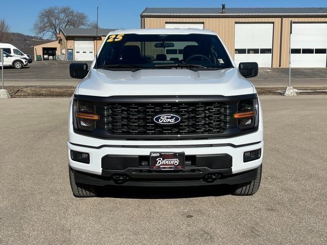 2025 Ford F-150 STX photo 8