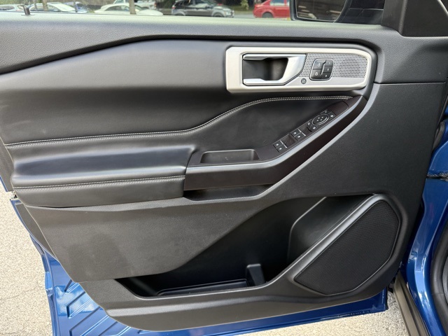 2020 Ford Explorer ST photo 10