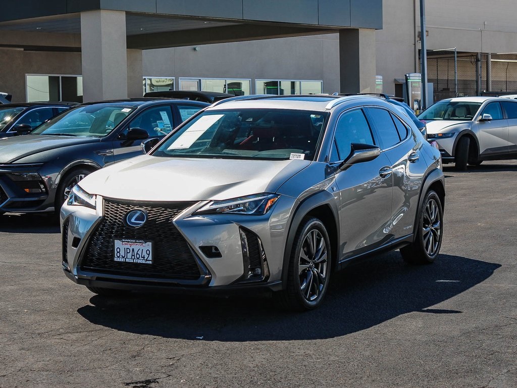 2019 Lexus UX 250h F SPORT photo 3