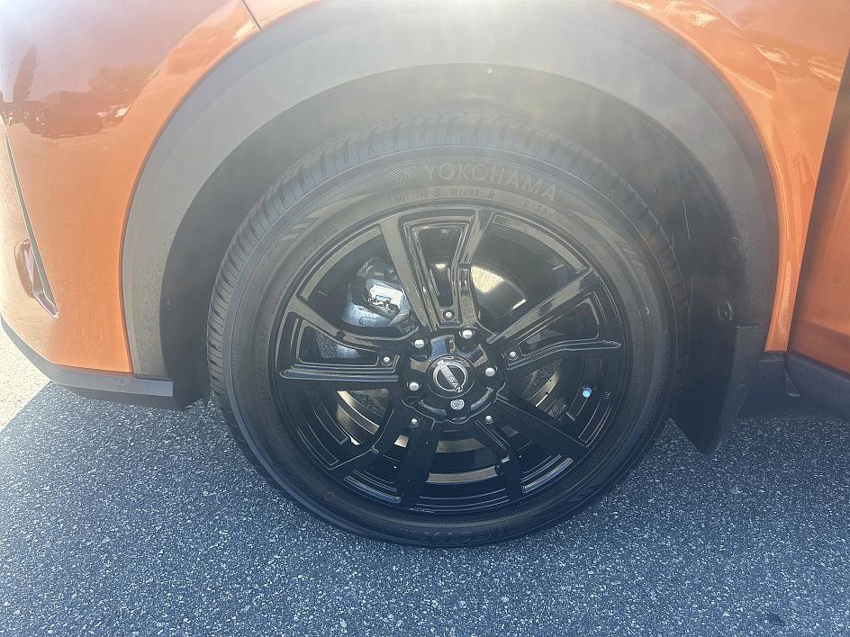 2023 Nissan Kicks SR photo 21