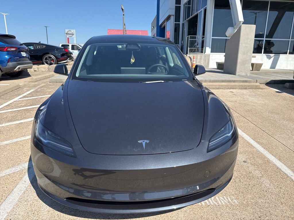 2024 Tesla Model 3 photo 2
