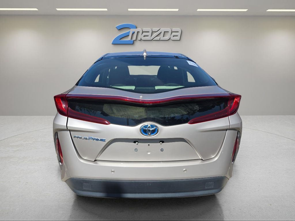 2017 Toyota Prius Prime Three Four photo 3