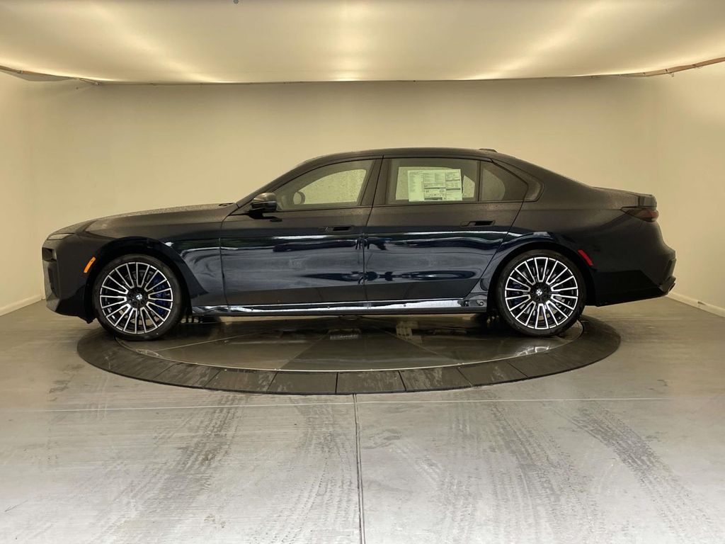 2025 Bmw 760i xDrive photo 2