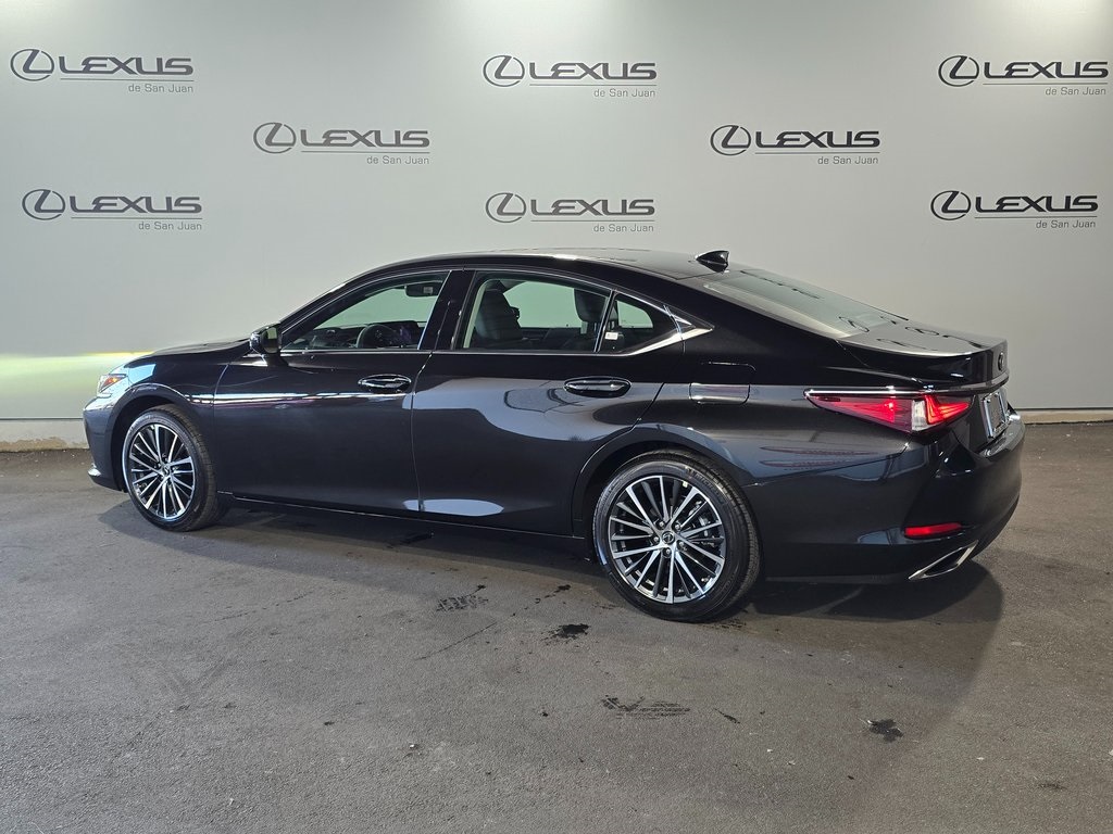 2025 Lexus ES 350 photo 7
