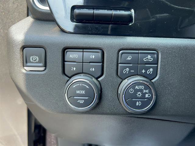 2022 Chevrolet Silverado 1500 LTZ photo 27