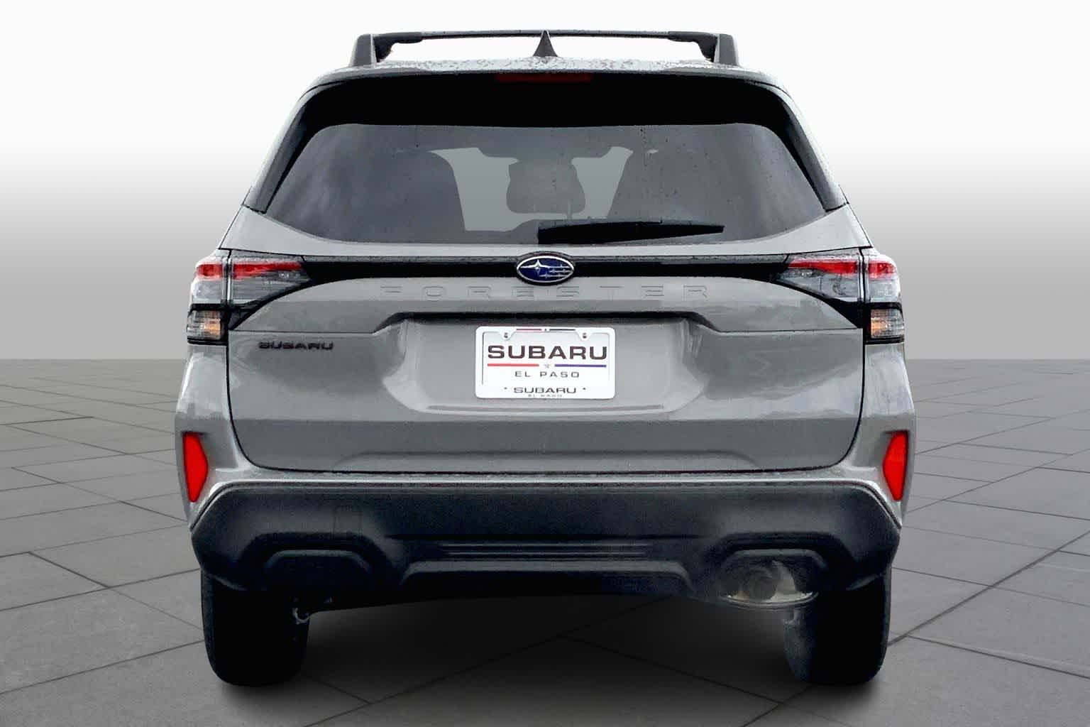 2025 Subaru Forester Premium Base photo 4