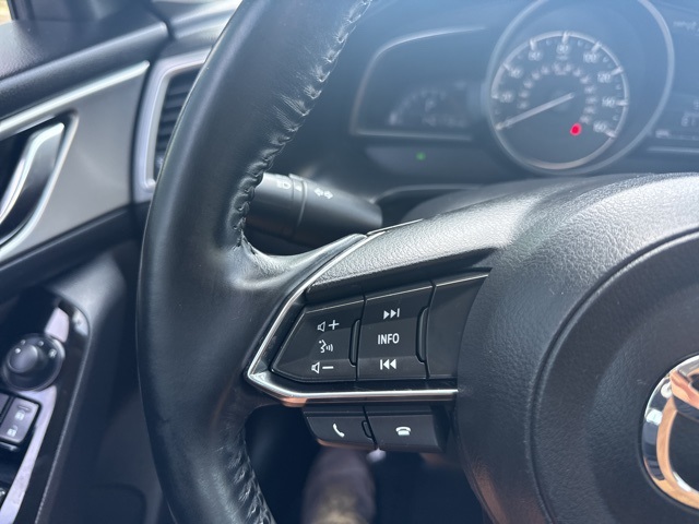 2018 Mazda Mazda3 Touring photo 15