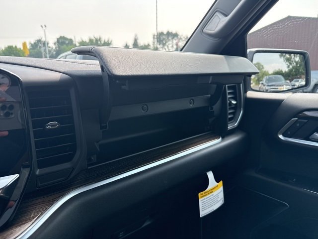 2026 Chevrolet Silverado 1500 LT photo 33