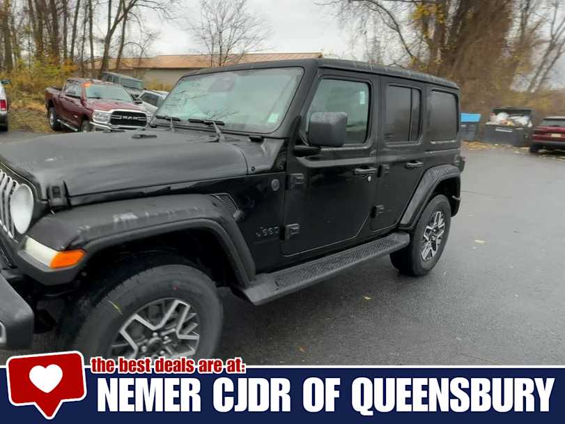 2026 Jeep Wrangler Sahara photo 4