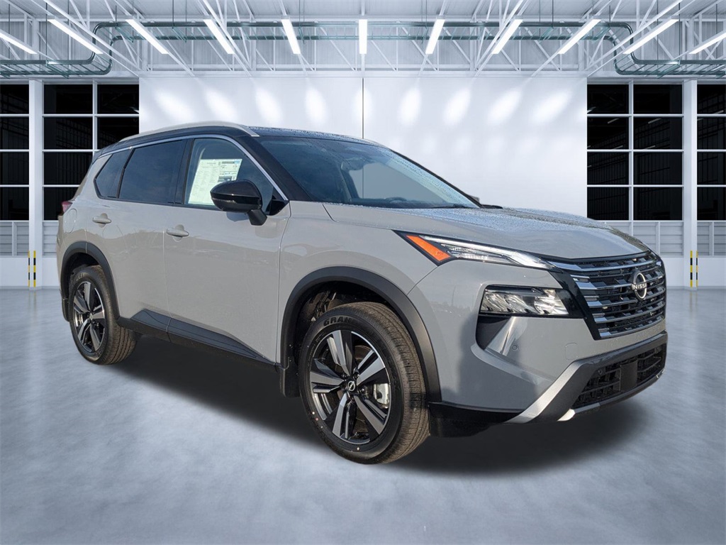 2025 Nissan Rogue SL's photo