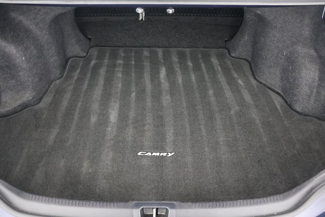 2014 Toyota Camry L photo 20