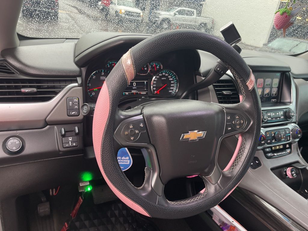 2016 Chevrolet Tahoe LT photo 13