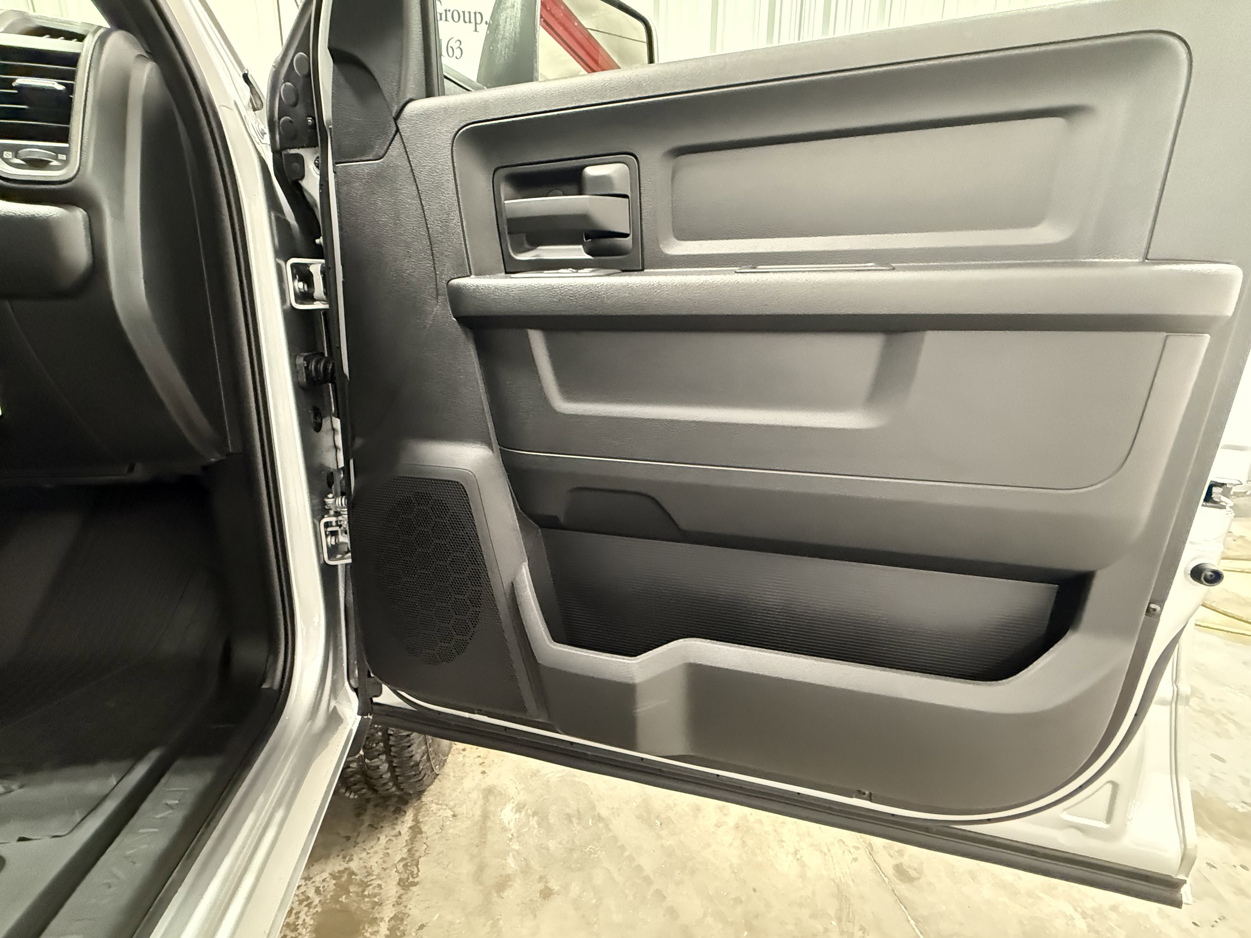 2026 Ram 2500 Tradesman photo 6