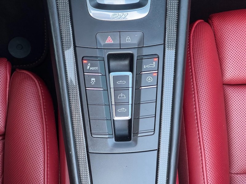 2019 Porsche 911 Turbo photo 25