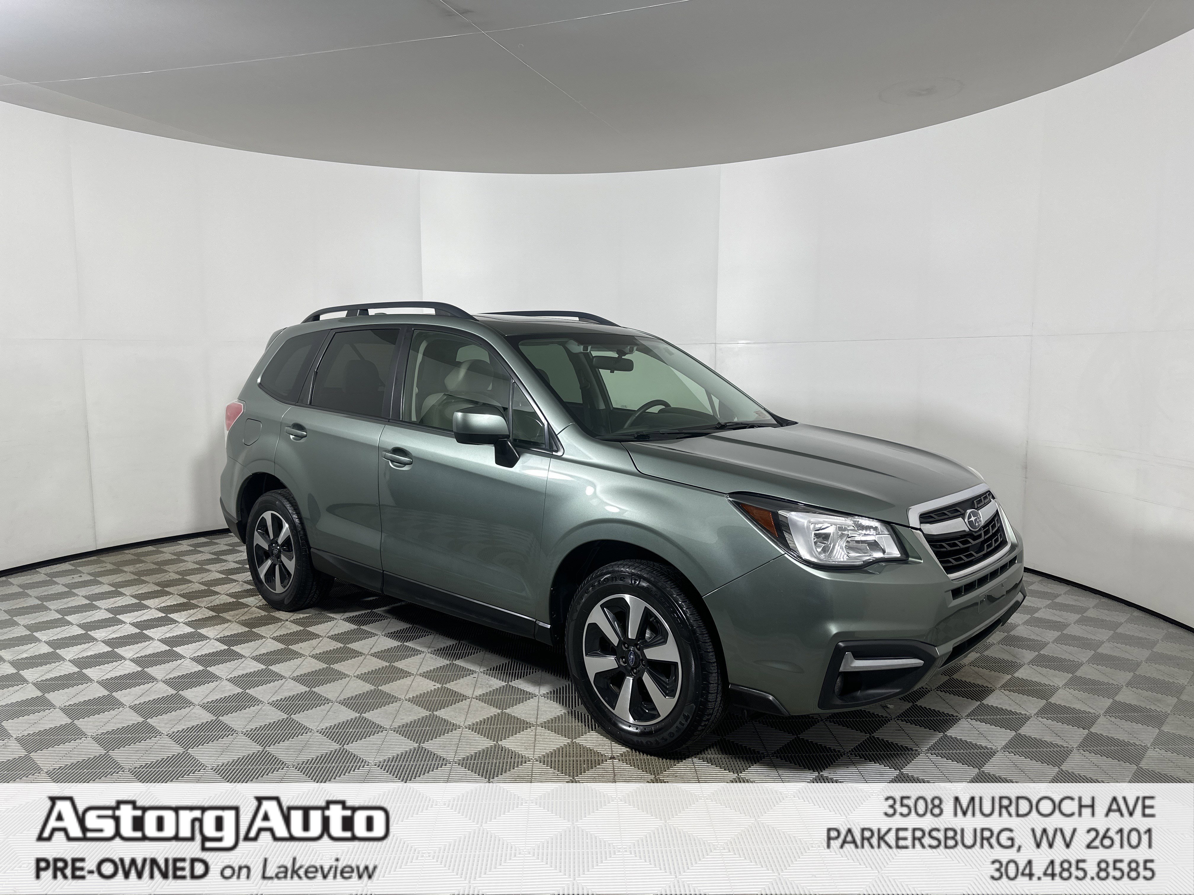 2017 Subaru Forester Premium's photo