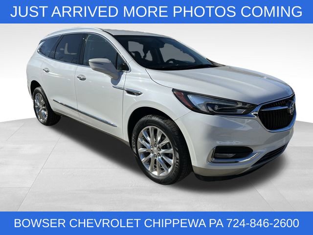 2020 Buick Enclave Essence's photo