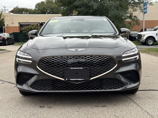 2024 Genesis G70 2.5T photo 2