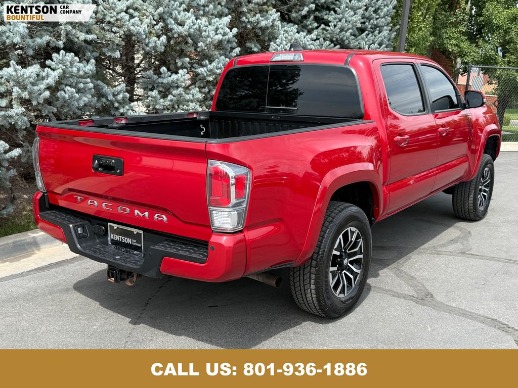 2021 Toyota Tacoma TRD Sport photo 8