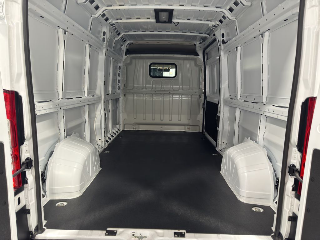 2025 Ram ProMaster 2500 photo 6
