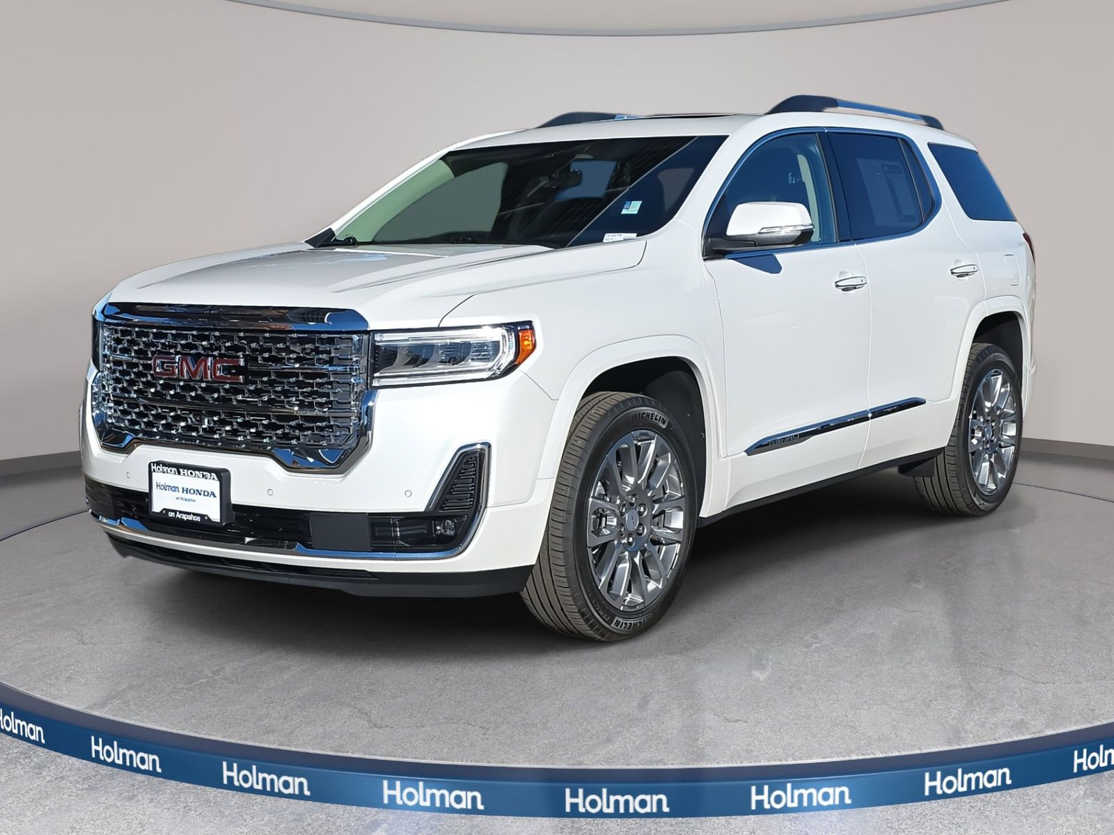 2023 GMC Acadia Denali's photo
