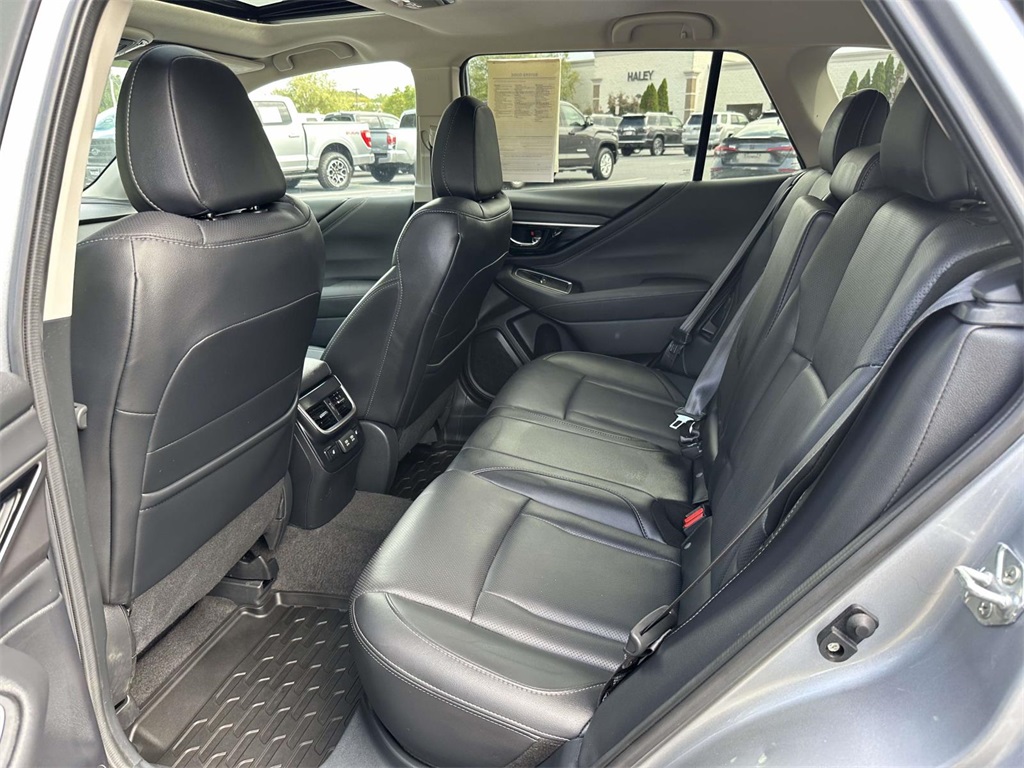 2021 Subaru Outback Limited XT photo 13