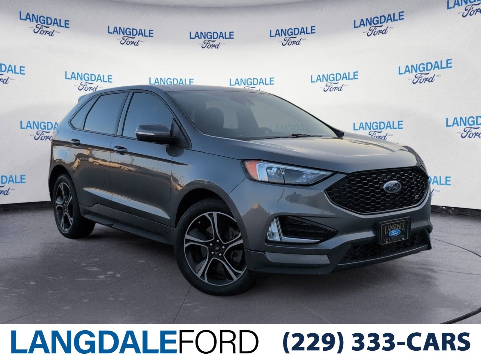 2021 Ford Edge ST's photo