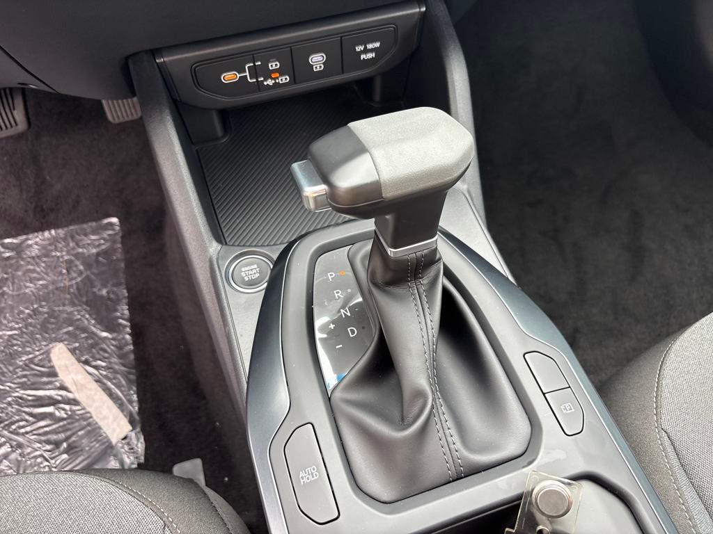 2025 Kia K4 LXS photo 21