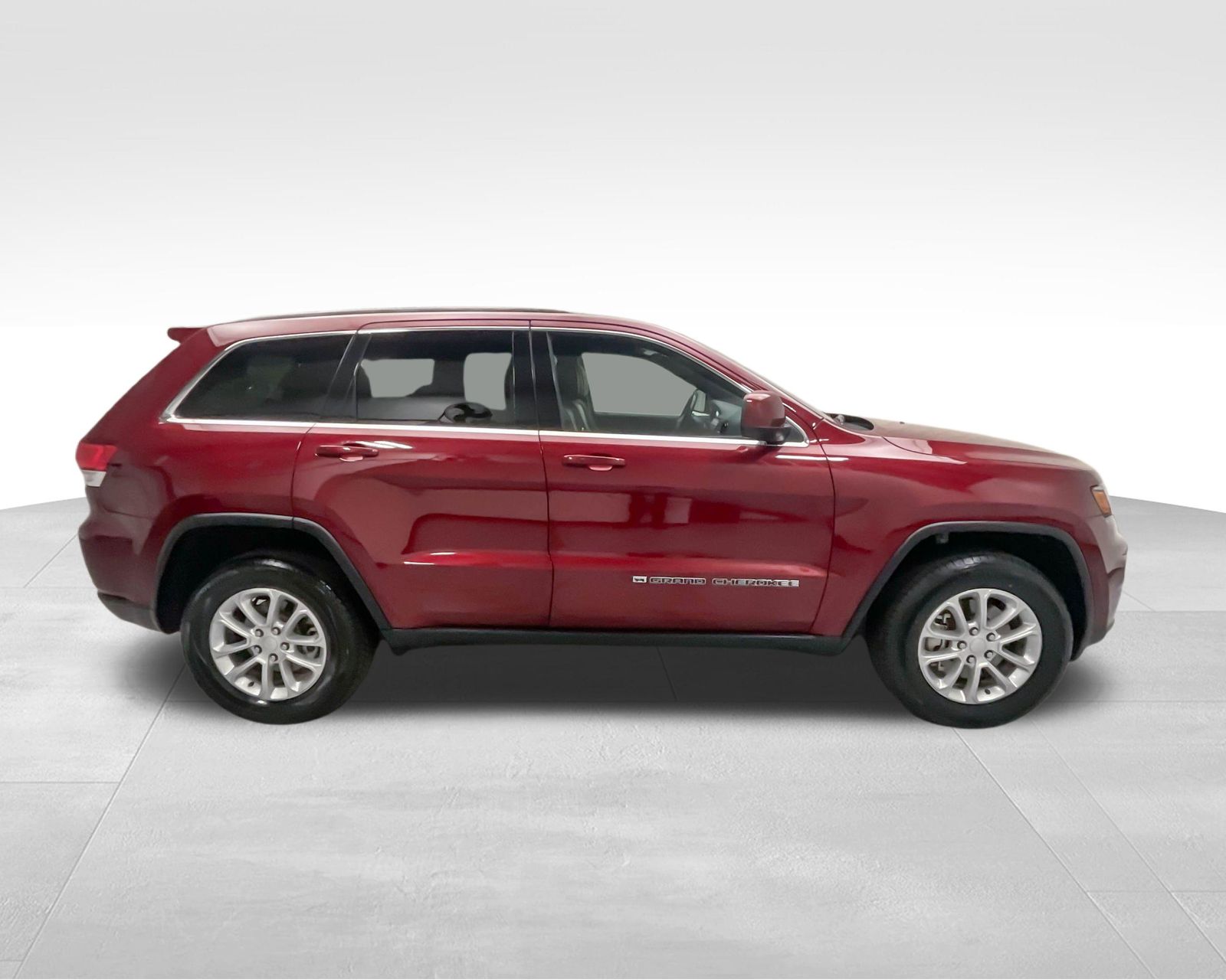 2022 Jeep Cherokee Laredo X photo 4