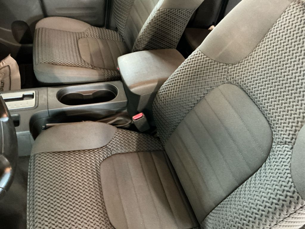 2019 Nissan Frontier SV photo 18