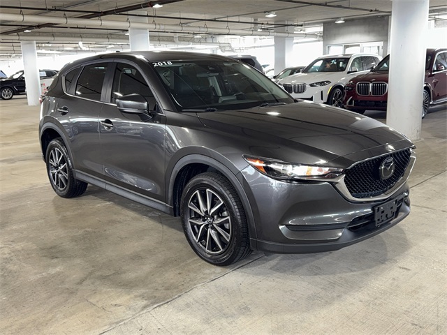 2018 Mazda CX-5 Touring's photo