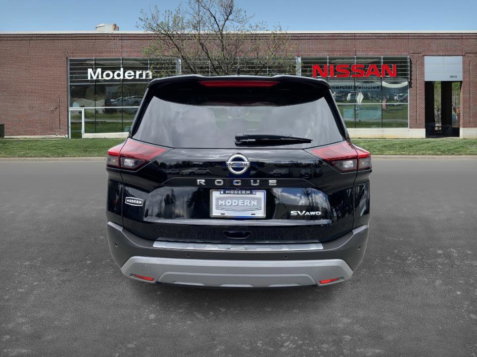 2021 Nissan Rogue SV photo 3