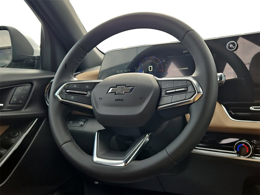 2026 Chevrolet Equinox ACTIV photo 13