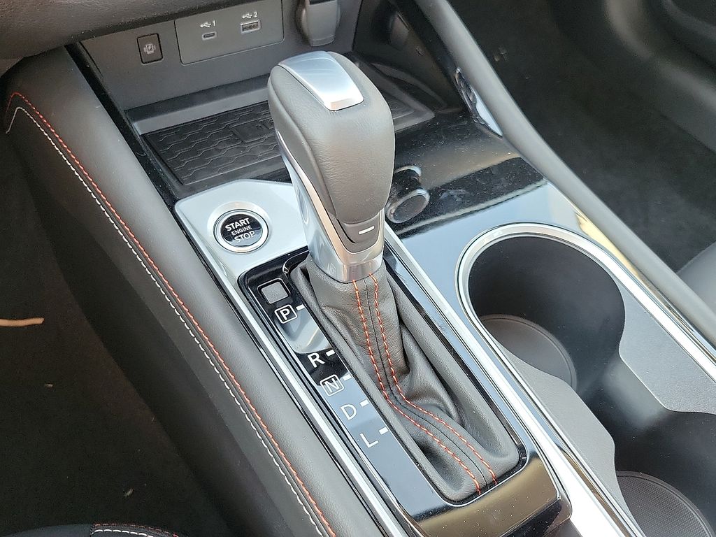 2025 Nissan Altima 2.5 SR photo 7
