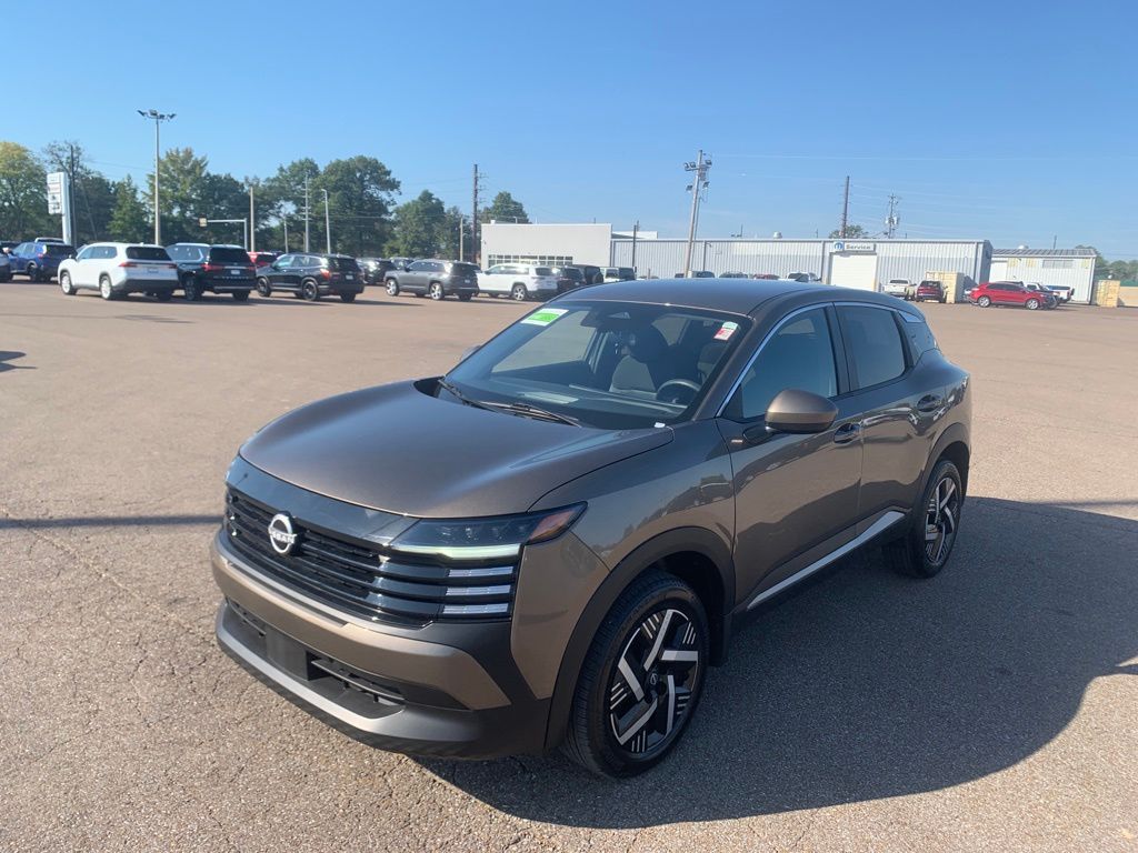 2025 Nissan Kicks SV photo 2
