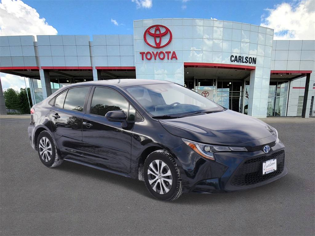 Certified 2022 Toyota Corolla LE with VIN JTDEAMDE6NJ061550 for sale in Minneapolis, Minnesota