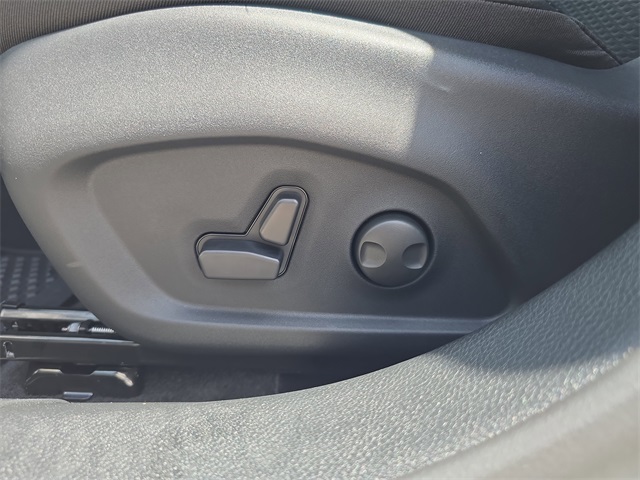 2025 Jeep Compass Latitude photo 15