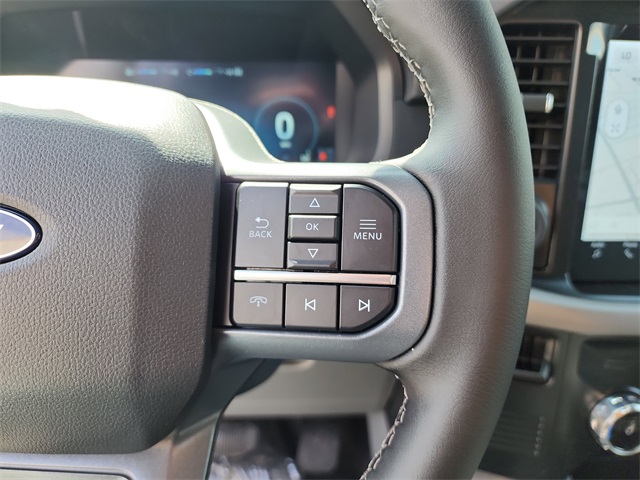 2025 Ford F-150 Lightning XLT photo 27