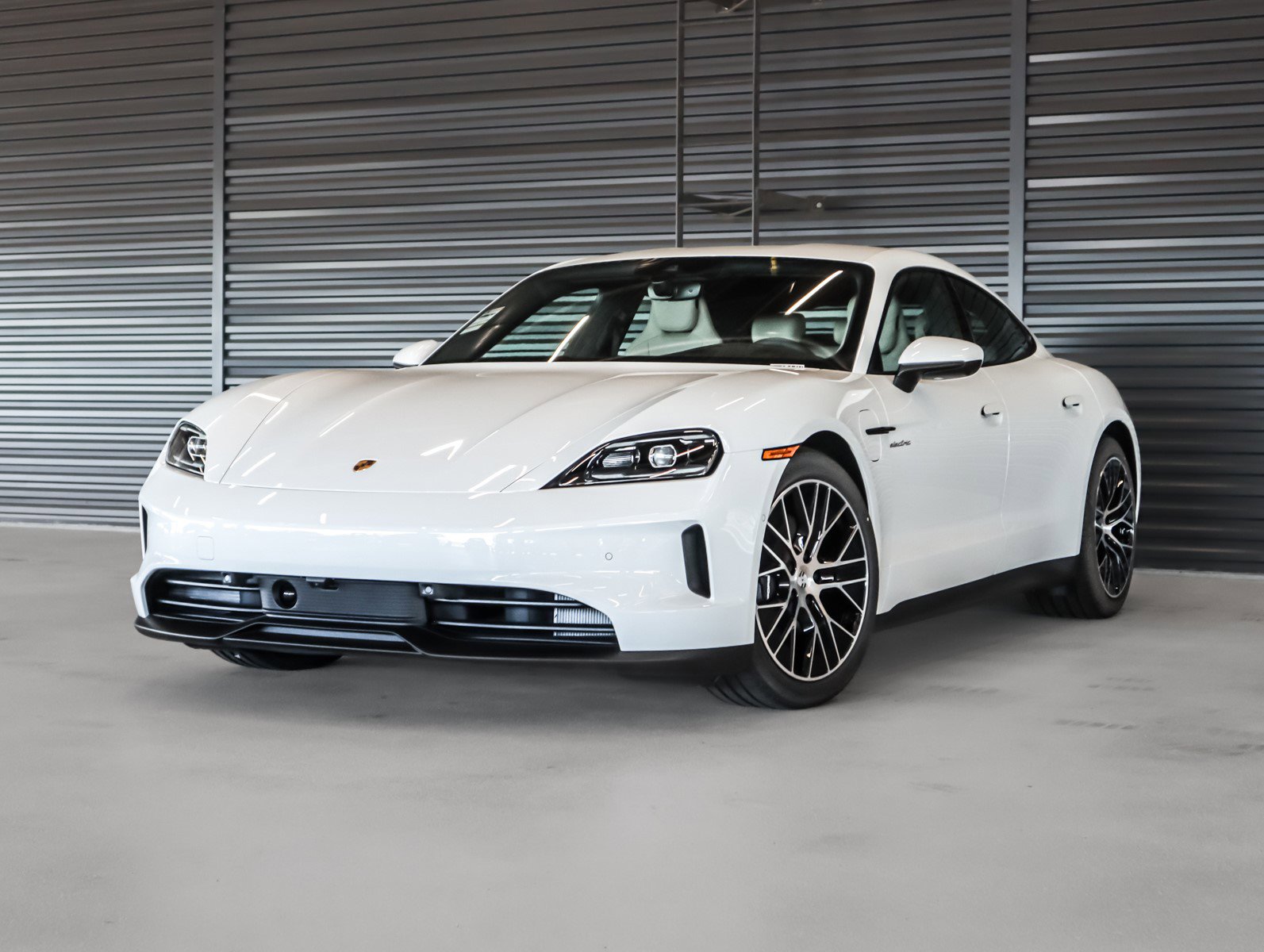 New 2025 Porsche Taycan 4