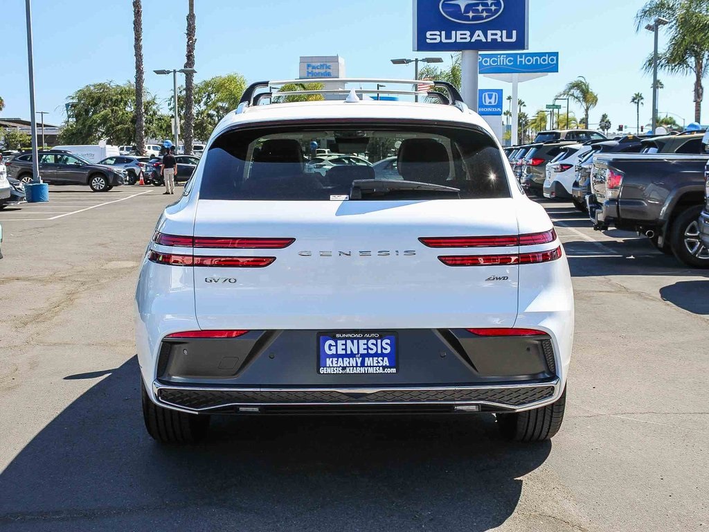 2026 Genesis GV70 2.5T Advanced photo 5