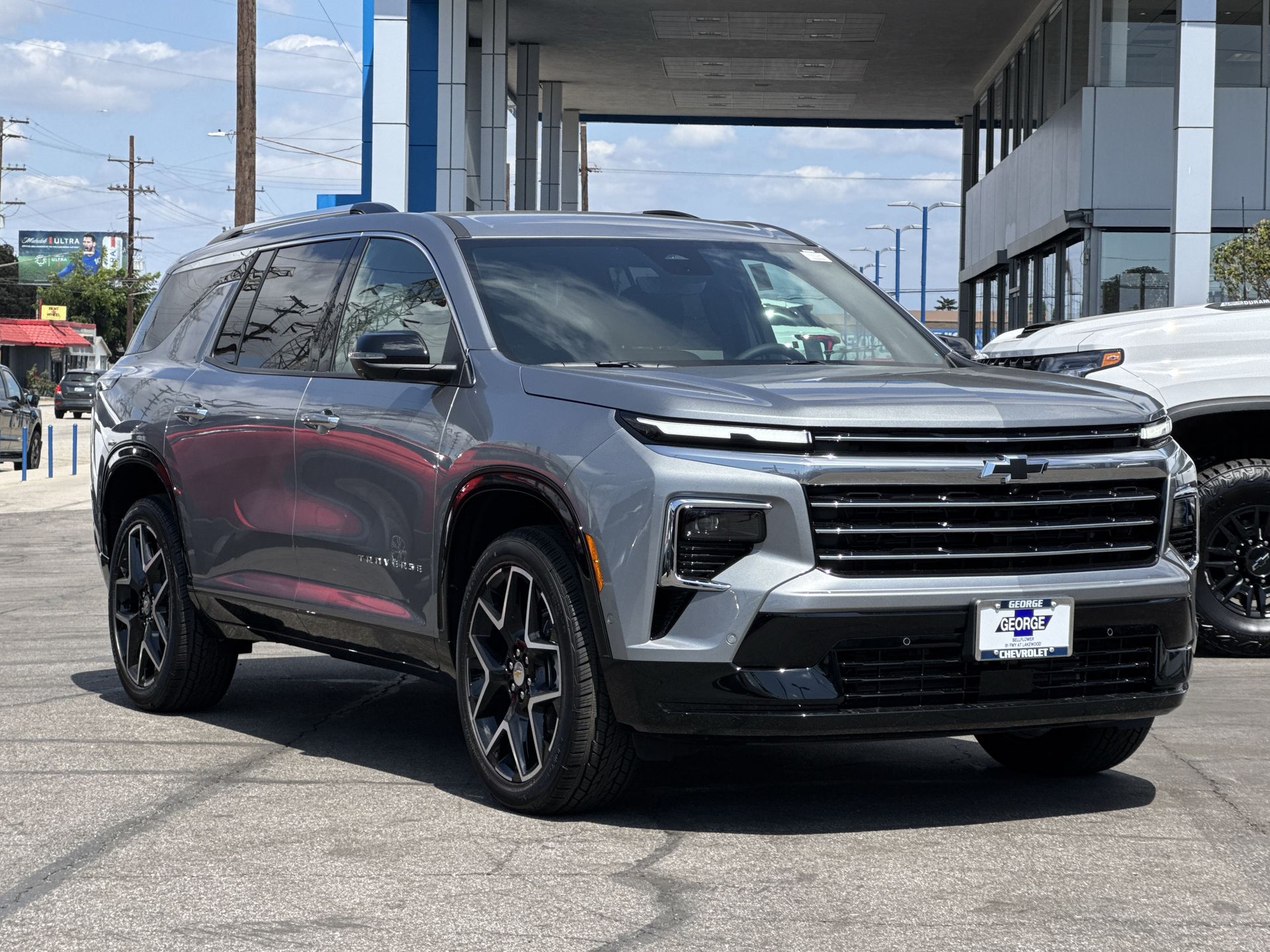 2026 Chevrolet Traverse High Country photo 3