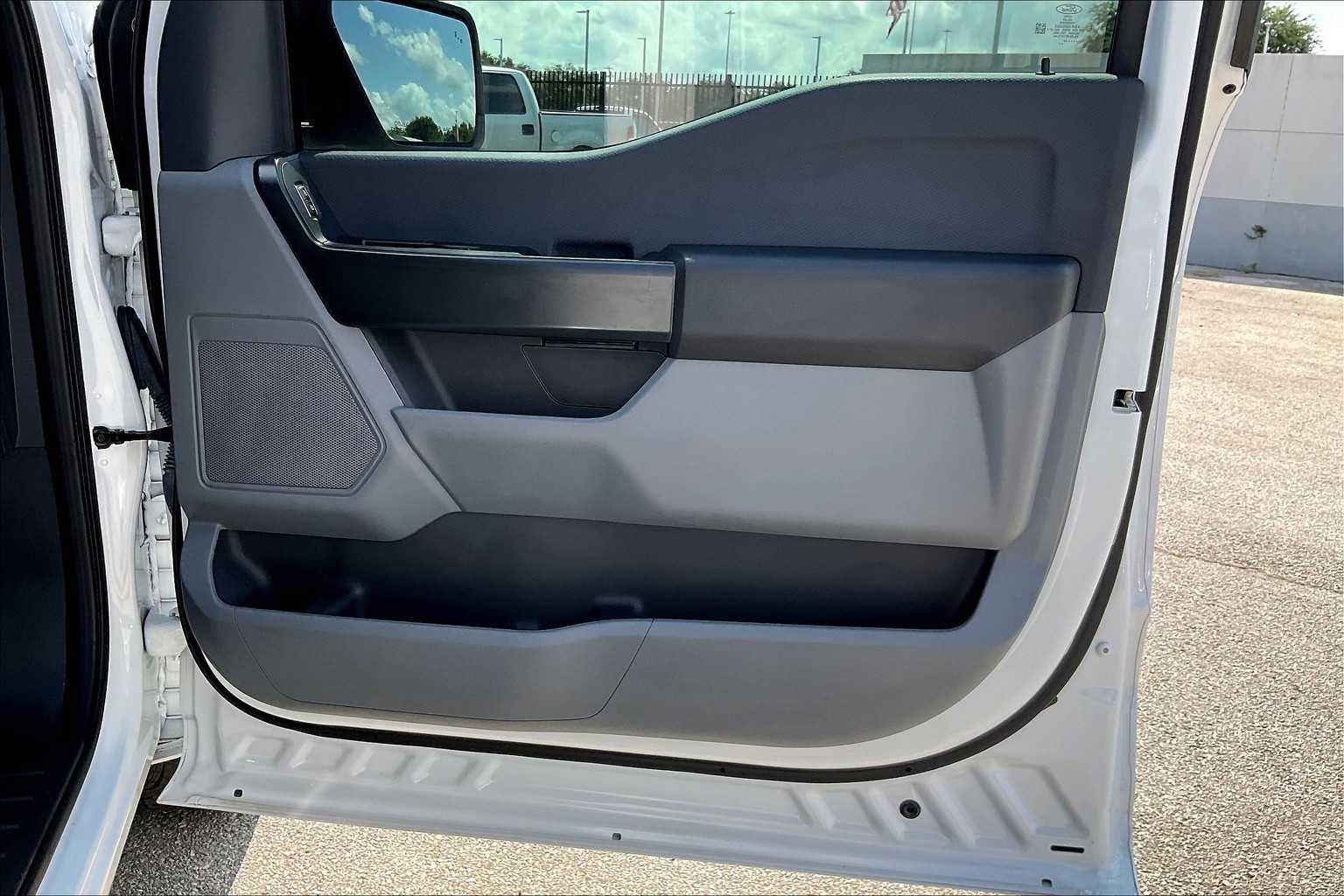 2024 Ford F-150 XL photo 22