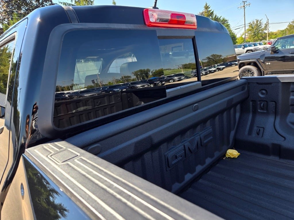 2025 Gmc Canyon AT4 photo 15