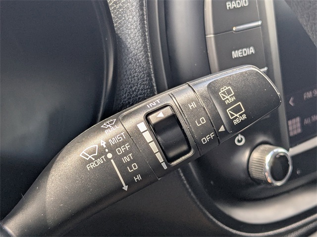 2024 Kia Soul LX photo 25