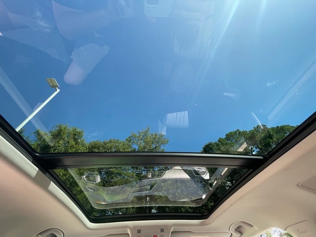 2022 Volkswagen Tiguan SE photo 23