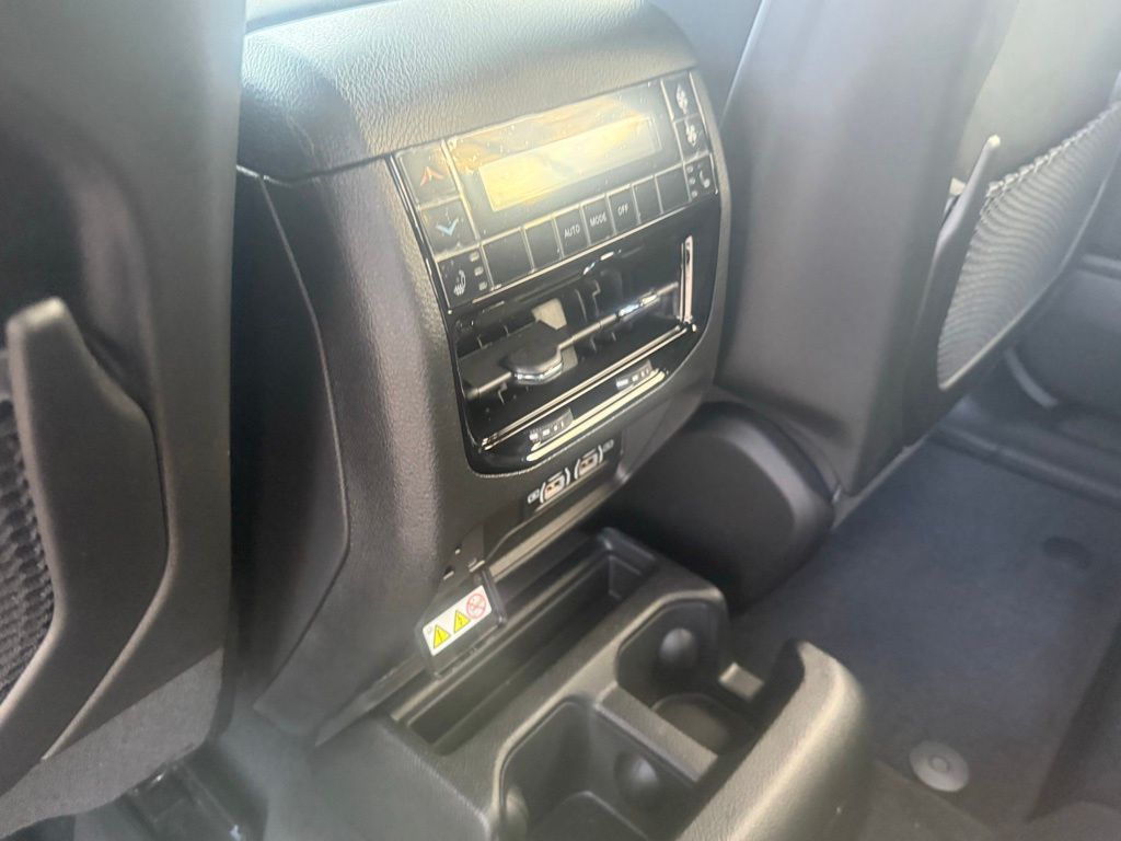 2025 Jeep Grand Cherokee Limited photo 20