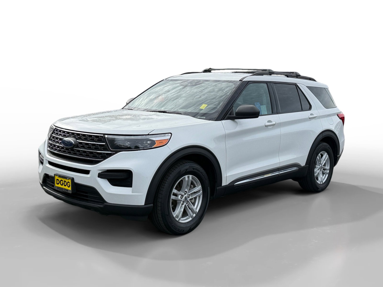 2022 Ford Explorer XLT's photo