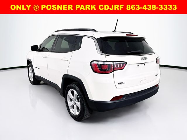 2018 Jeep Compass Latitude photo 3