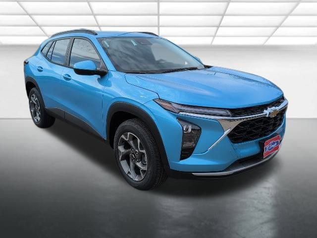 2026 Chevrolet Trax LT's photo