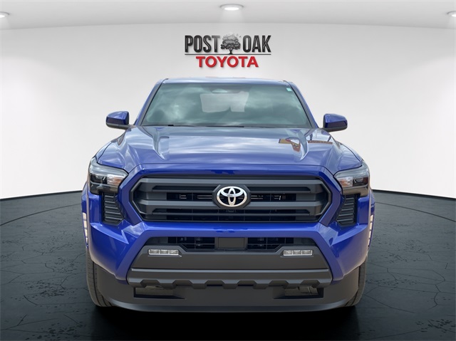 2025 Toyota Tacoma SR5 Double Cab photo 3